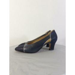 Maat 40,5 Exclusieve pumps ( Merk van Bommel )Nr PP144*