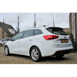 Kia Cee'd Sportswagon 1.6 GDI Super Pack LED | CRUISE/CLIMAT