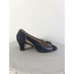 Maat 40,5 Exclusieve pumps ( Merk van Bommel )Nr PP144*