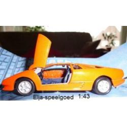 NIEUW 1:43 Lamborghini DIABLO modelauto ORANJE