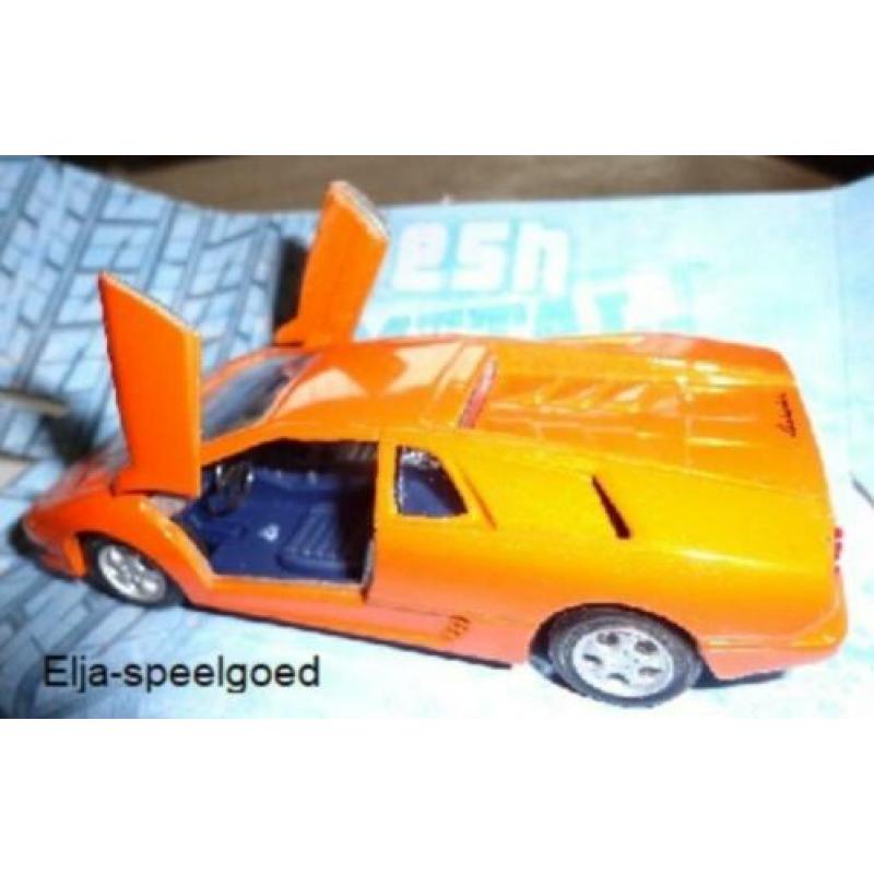 NIEUW 1:43 Lamborghini DIABLO modelauto ORANJE