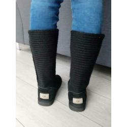 Zwarte UGGs gebreid maat 38