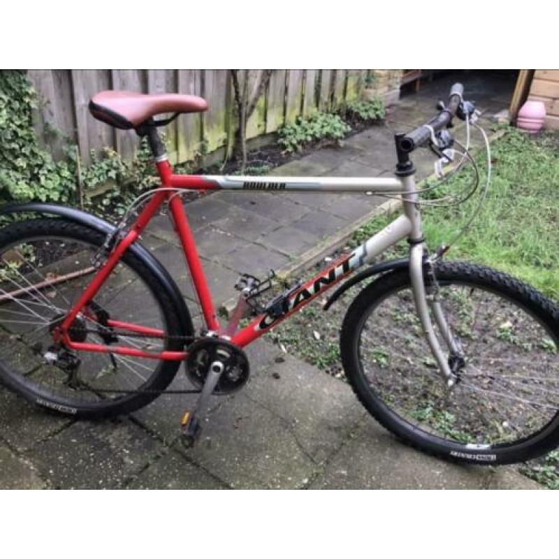 Giant mountainbikes/6inch en 21versnellingen