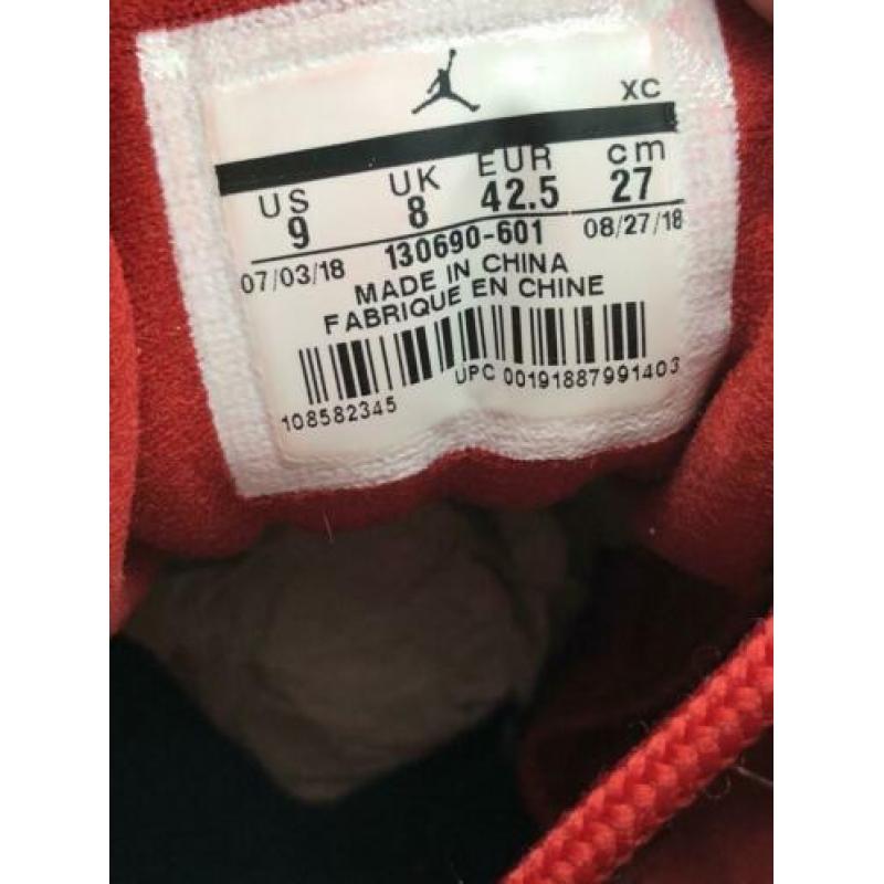 Jordan 12 (Gym-Red) 9 US / 42,5 EU