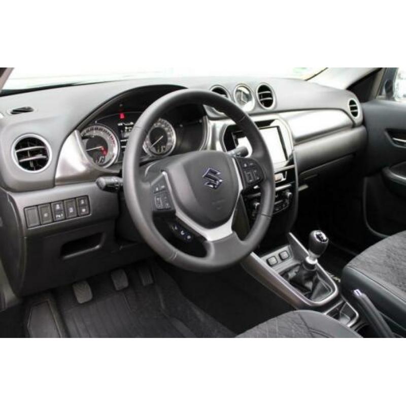 Suzuki Vitara 1.4 Stijl Boosterjet | Navigatie | Adaptive Cr