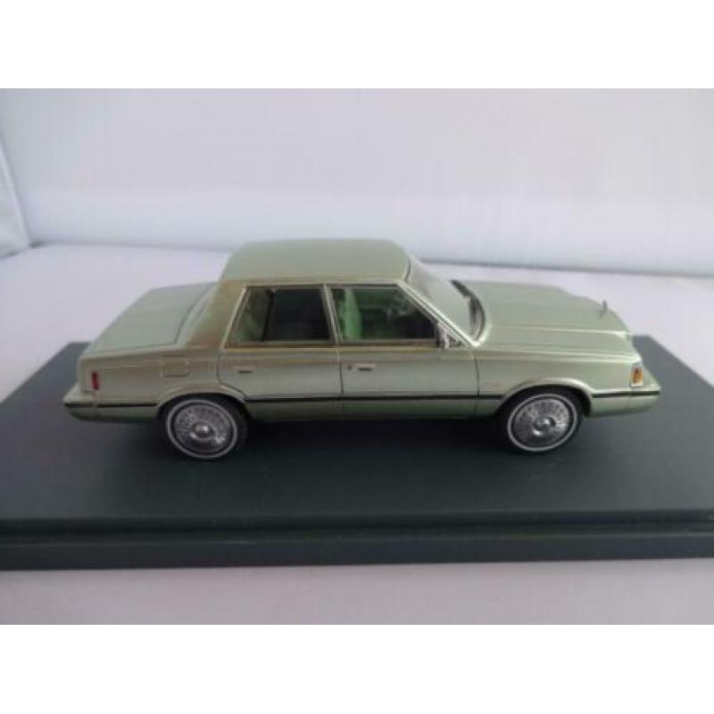 Dodge Aries K-car Groen metallic van NEO schaal 1/43