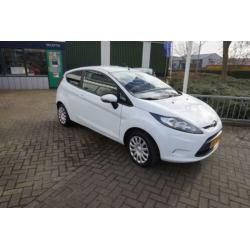 Ford Fiesta 1.25 Trend ,airco,wit. RIJKLAARPRIJS incl nw apk