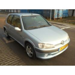 Peugeot 106 1.4 Sport 2001 Grijs