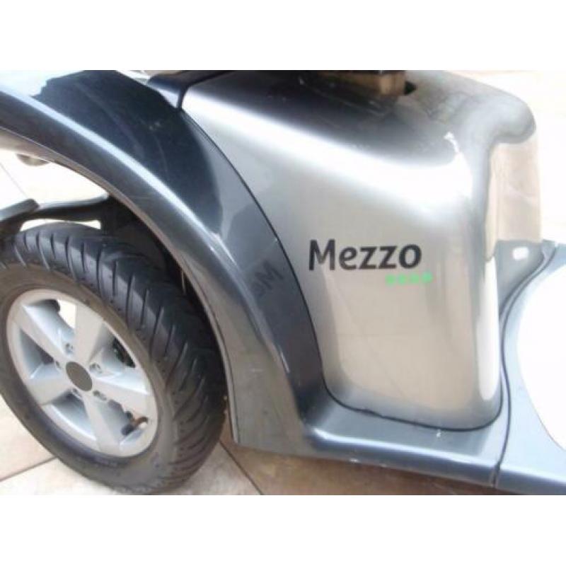 Z.g.a.n Mezzo 4wiel scootmobiel van Life & Mobility