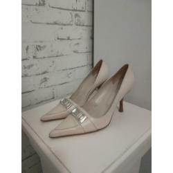 Karen Millen beige pumps met zilveren accenten, maat 38