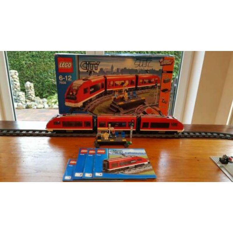 Lego trein 7938 passagierstrein compleet