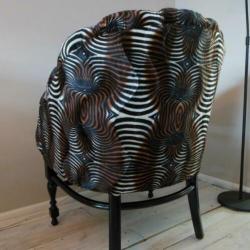 Unieke Antieke fauteuil in okapi animaldesign