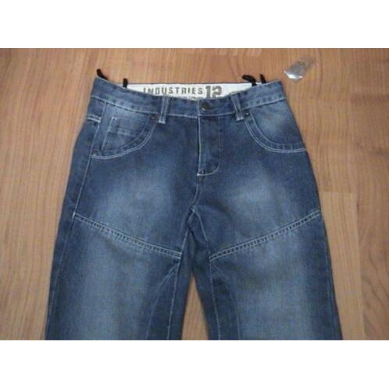 NIEUWE stoere blauwe spijkerbroek / jeans maat 152 jongen