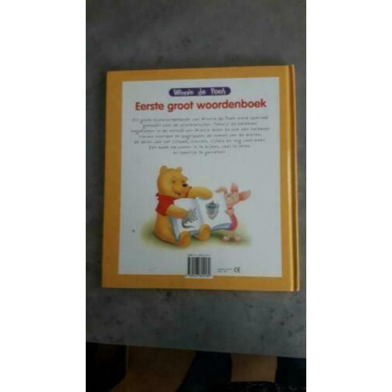 Winnie de poeh eerste grote woordenboek Disney