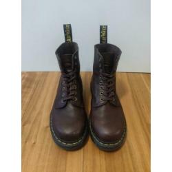 Dr. Martens Pascal 1460 zacht leer bruin