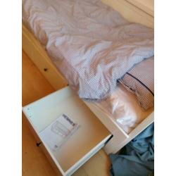 IKEA hemnes bed uitschuifbaar 1 en 2 persoons