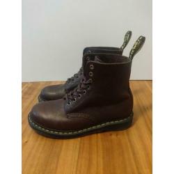 Dr. Martens Pascal 1460 zacht leer bruin