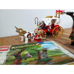 Lego Kingdoms 7188 Konings koets kasteel en ridder