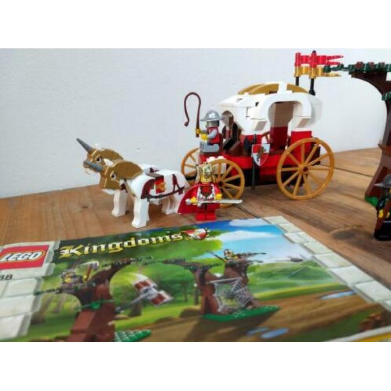 Lego Kingdoms 7188 Konings koets kasteel en ridder