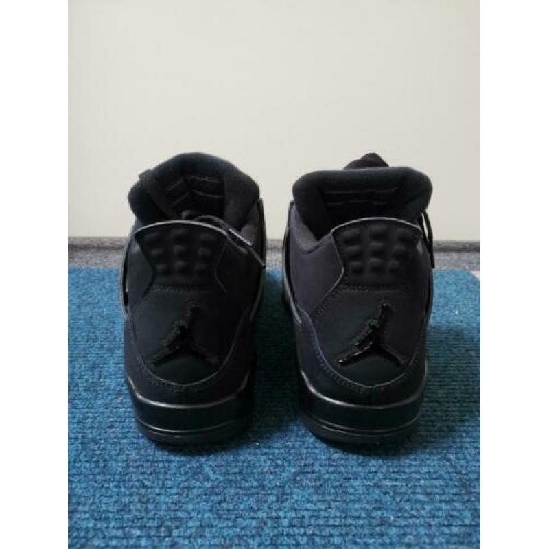 Jordan 4 Retro Black Cat (2020)