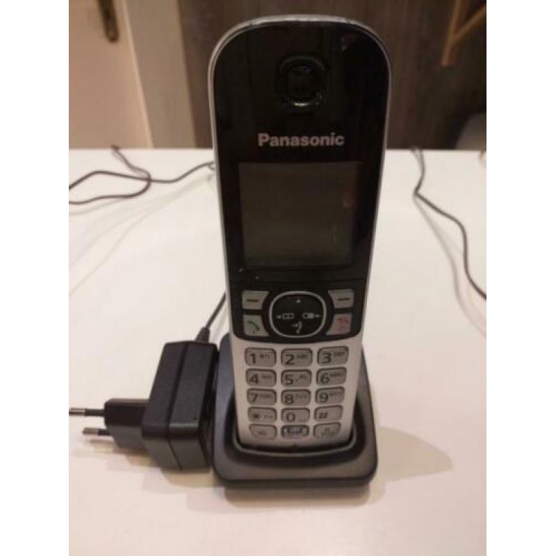 Panasonic KX-TG6811NL 3x Dect telefoon met antwoordapparaat