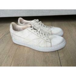 Beige gympen / sneakers, maat 41, suède imitatie