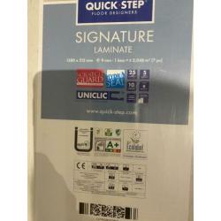 Ruim 6m2 wit laminaat van Quick Step