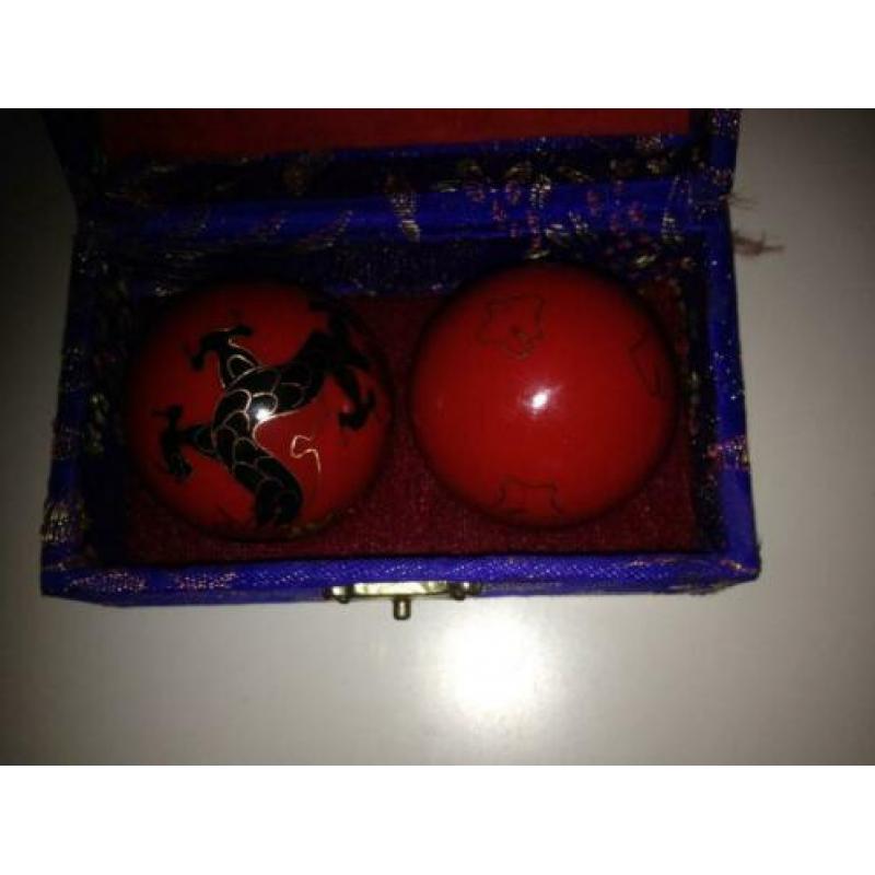 yin en yang klank ballen in doosje 2 sets