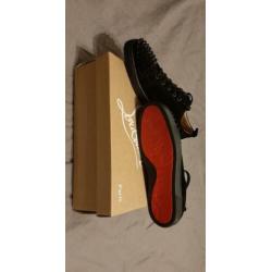 Christian Louboutin Low Zwart Suède