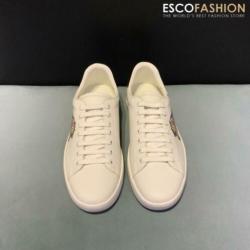 Gucci Sneakers #31