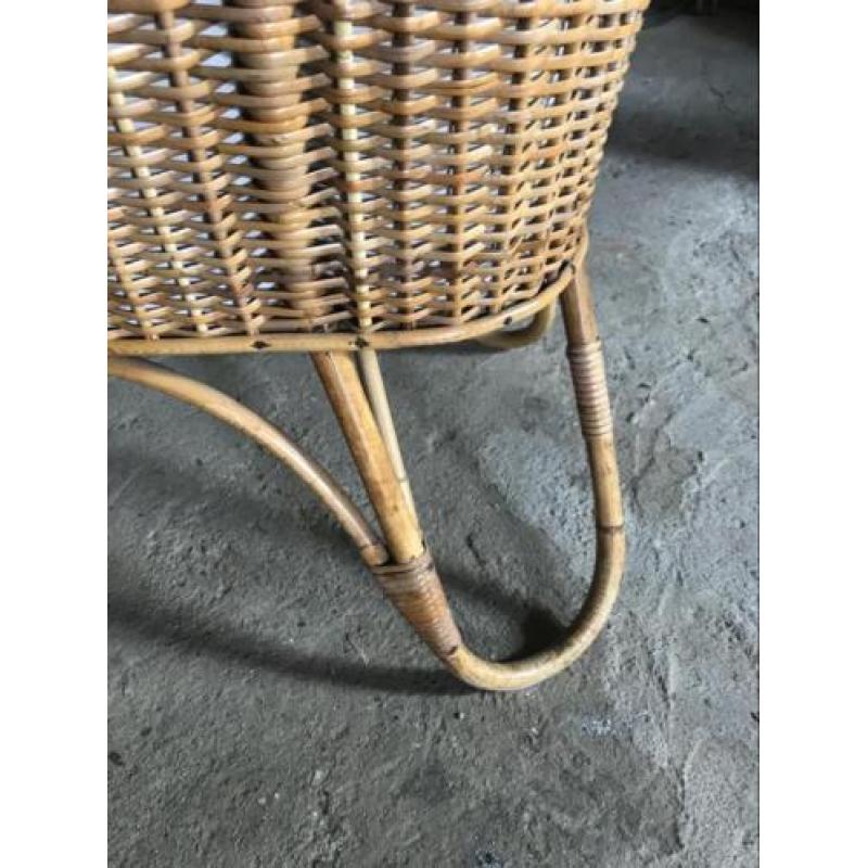 Vintage rotan babybed Rohe Noordwolde