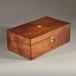 Antiek varia / Antieke campaign / writingbox of Schrijfki...