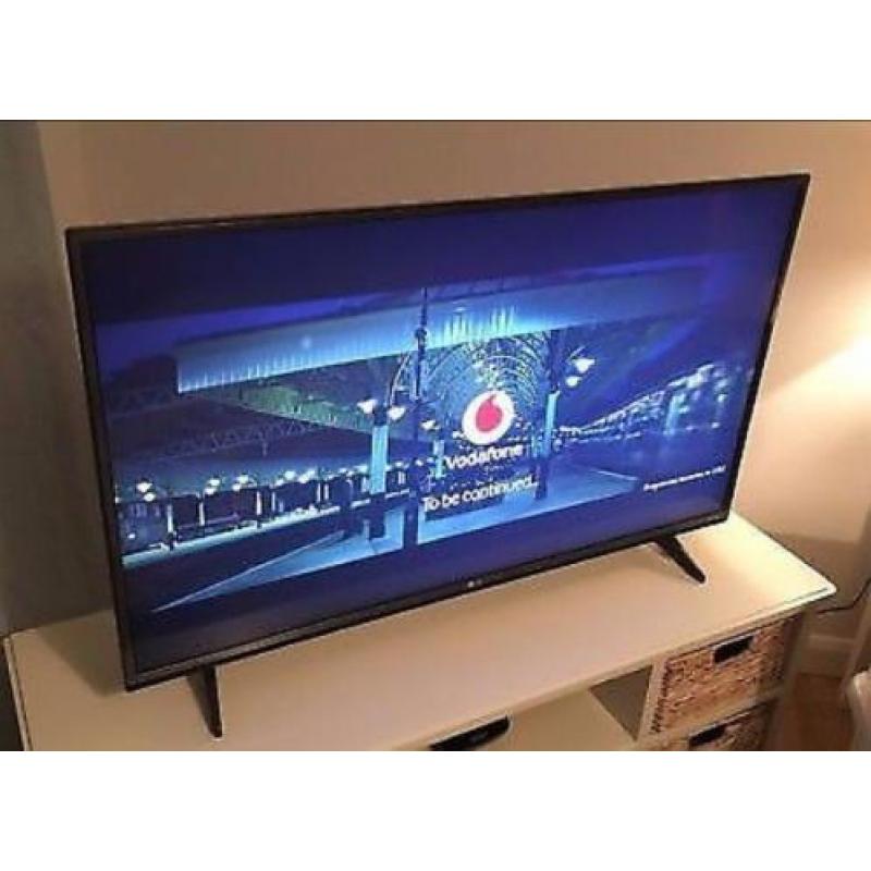 LG 4k ultra HD smart tv 43 inch WiFi