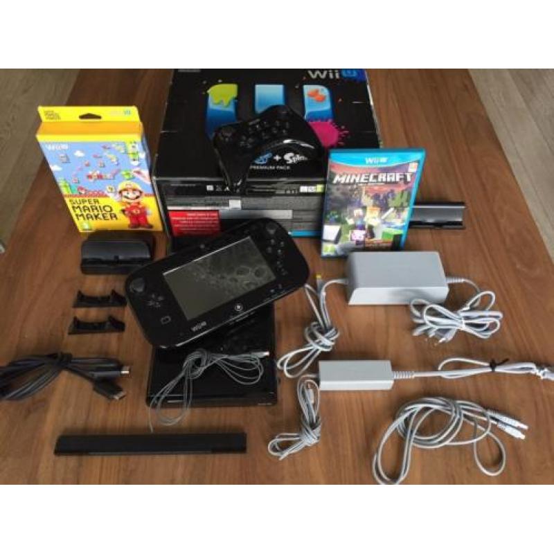 Wii U 32GB Premium Pack met Wii U Pro Controller en spelletj